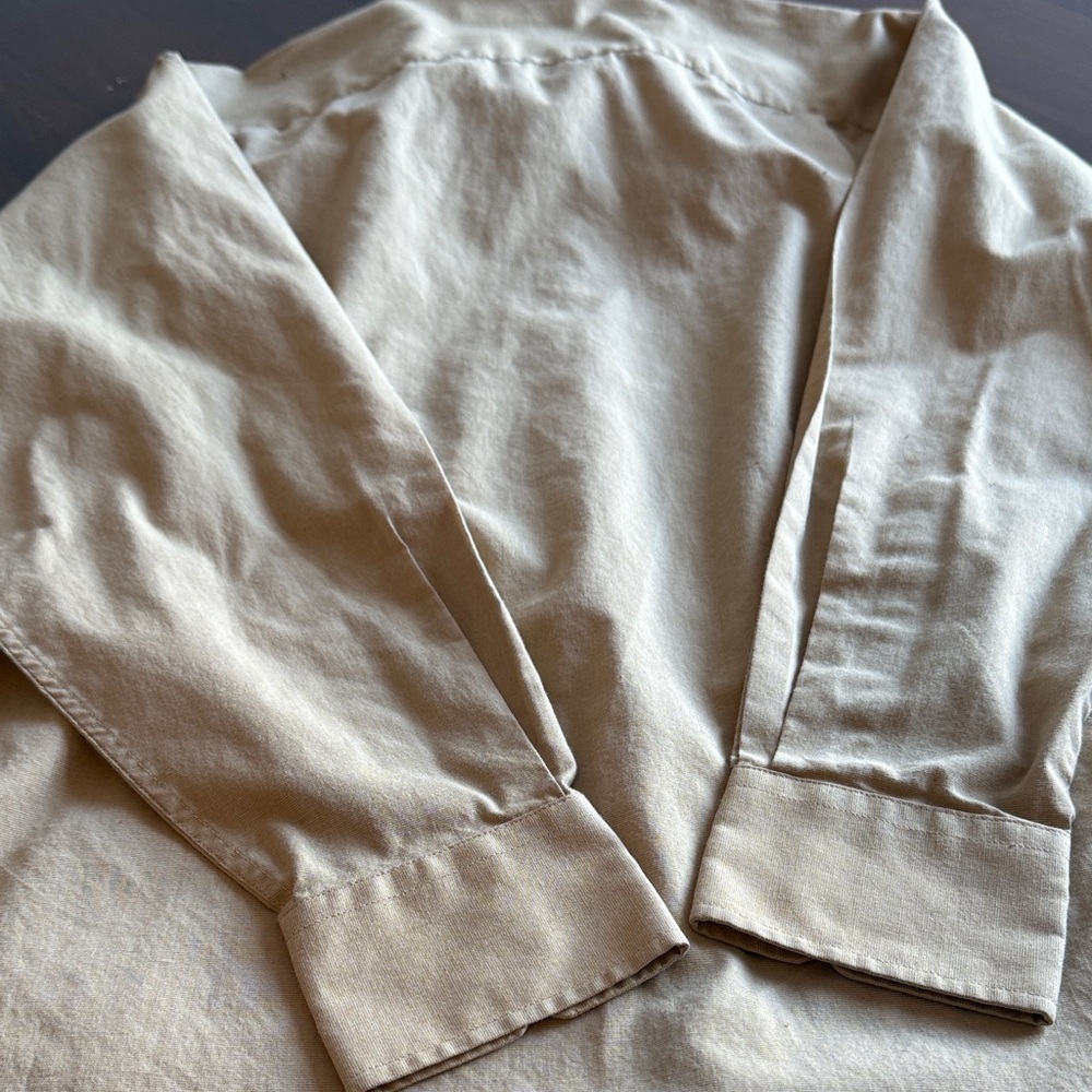 Givenchy Men's Beige Button-Up Shirt - 14 1/2 32/33 - classique vintage - Picture 5 of 5